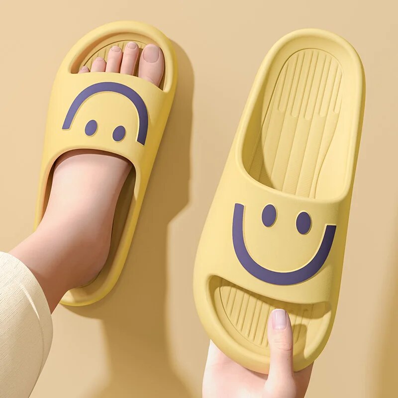 Smiley Face Cloud Slippers Dam - Men'S Shoes Slip On recensie en prijs