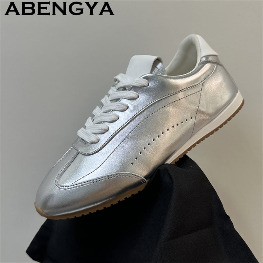 Dames en heren Casual schoenen - Men'S Shoes Hey Dude recensie en prijs