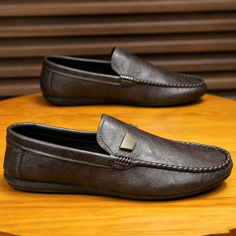Britse stijl leren herenschoen - Men'S Shoes Hey Dude recensie en prijs