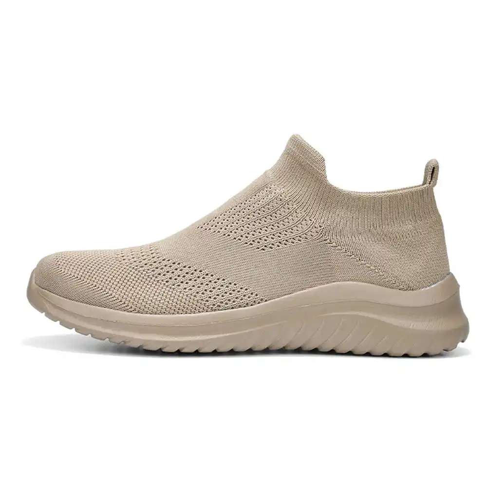 Beige Zachte Nieuwe Nieuwighei - Men'S Shoes Expensive Brands recensie en prijs